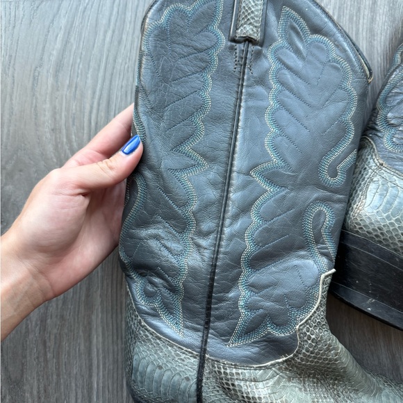 Dan Post Authentic Vintage Cowboy Boots - Picture 3 of 7